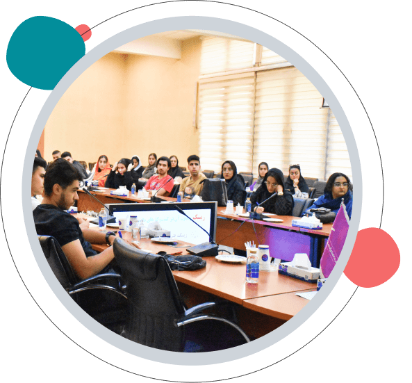 خدمات سازمانی اینوآپ شامل تأمین نیروی متخصص و برگزاری دورههای آموزشی برای سازمانها